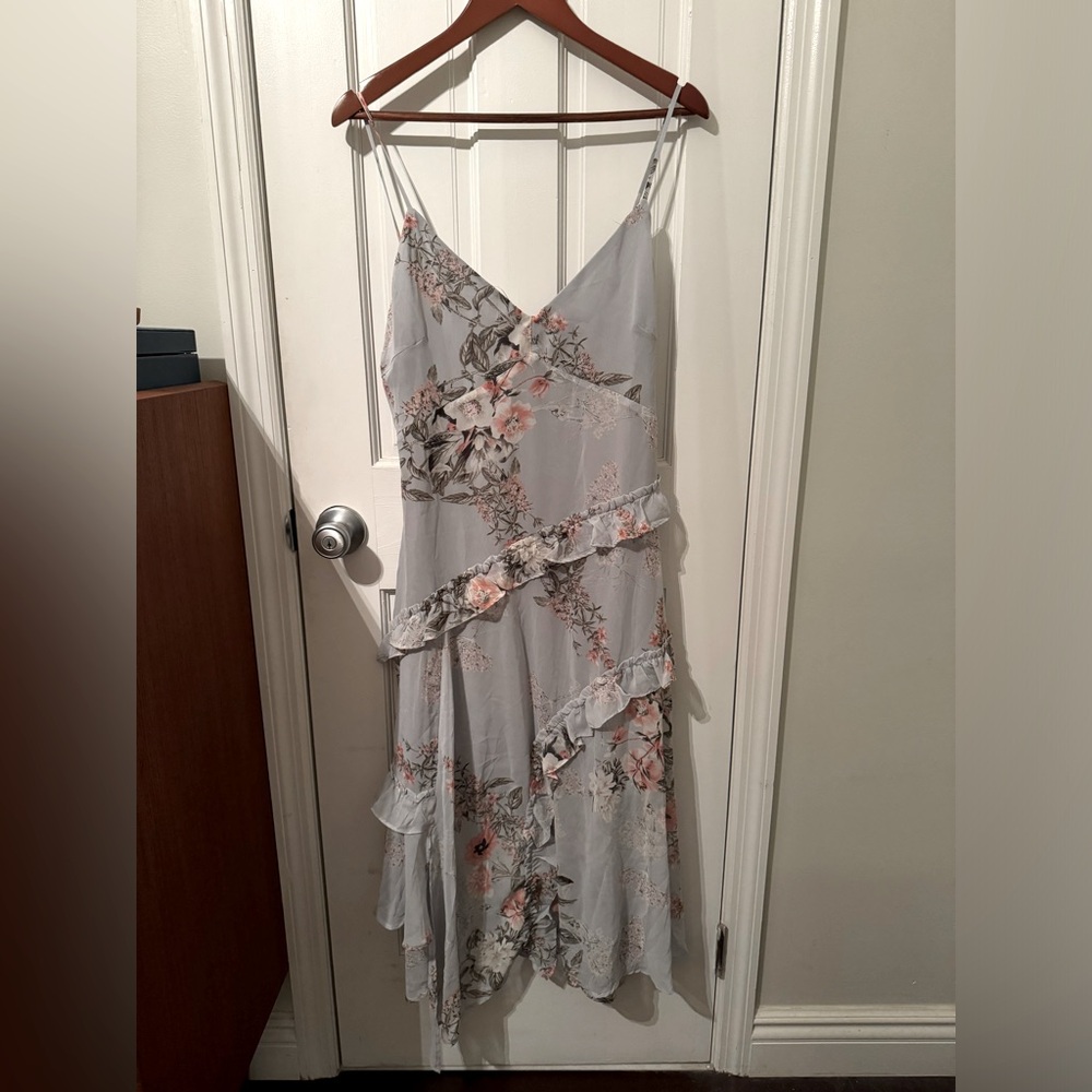 Stelen baby blue floral adjustable strap dress. New without tags